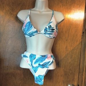 Cupshe set palm fronds L